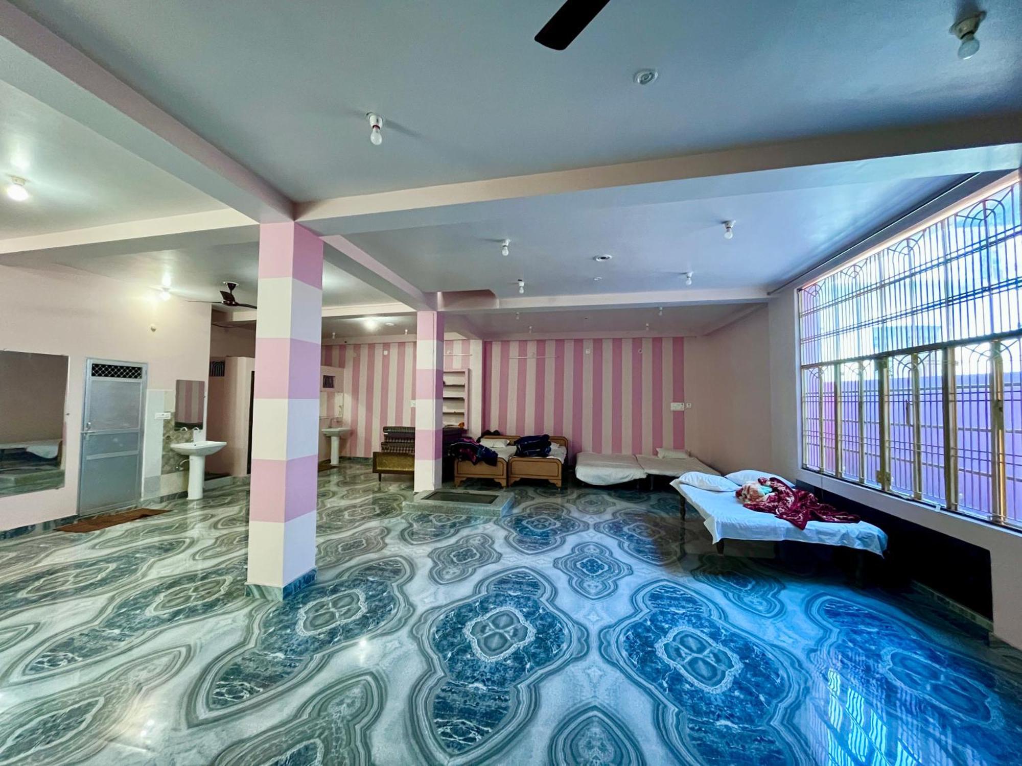 Trilok Residency - Dashashwamedh Varanasi Ngoại thất bức ảnh