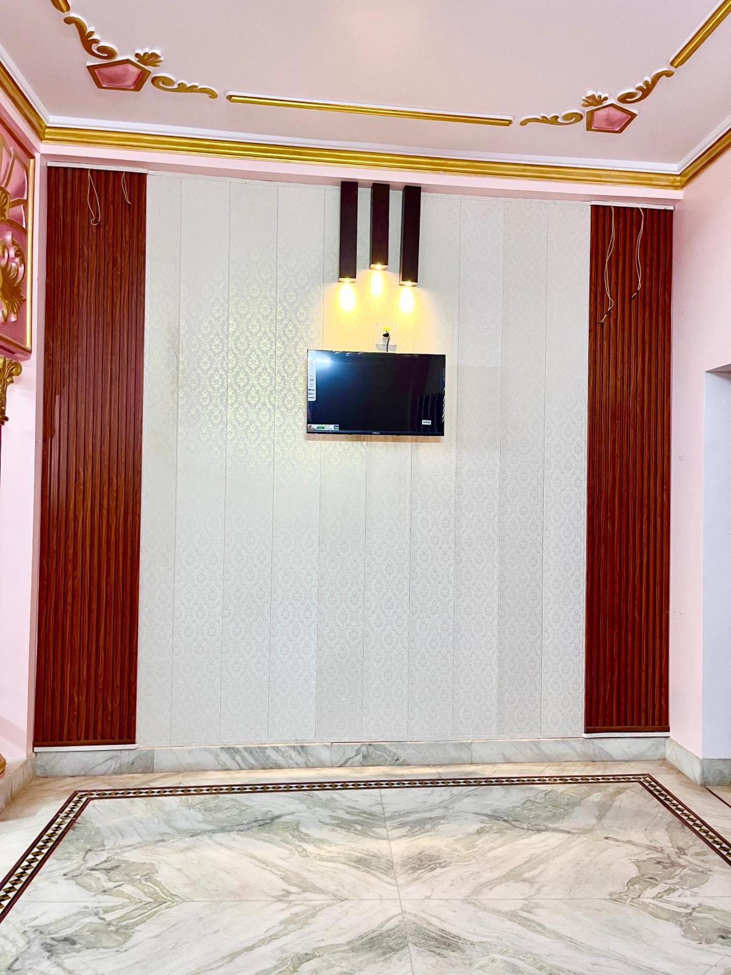 Trilok Residency - Dashashwamedh Varanasi Ngoại thất bức ảnh