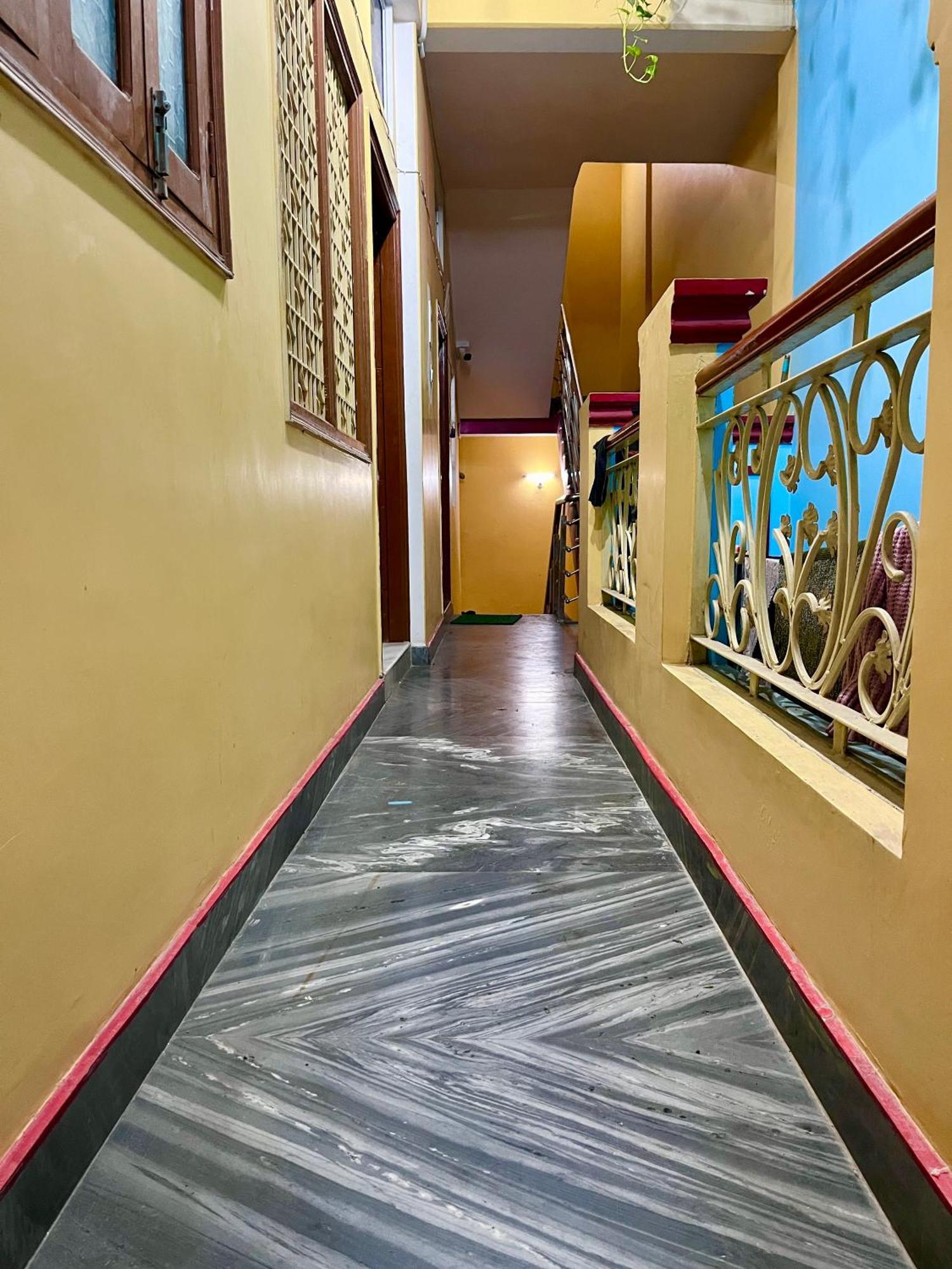 Trilok Residency - Dashashwamedh Varanasi Ngoại thất bức ảnh